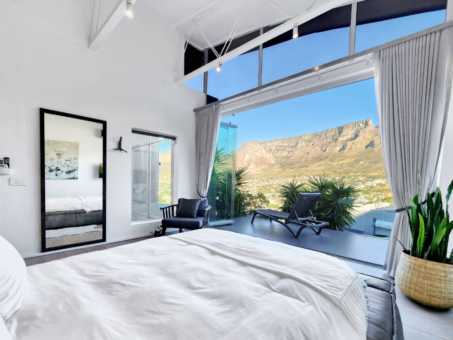 4 Bedroom Property for Sale in Tamboerskloof Western Cape
